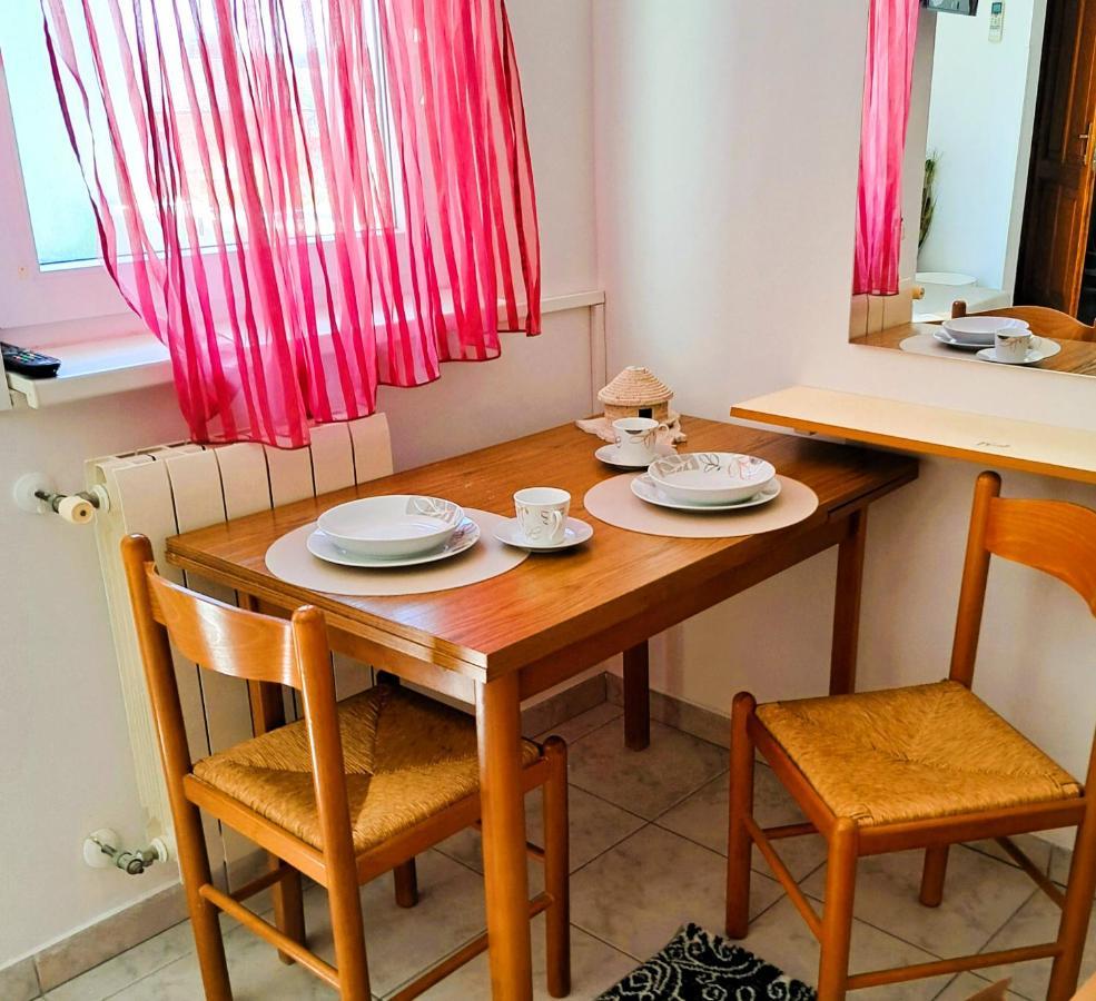 Studio Apartman Olivera Ровінь Екстер'єр фото