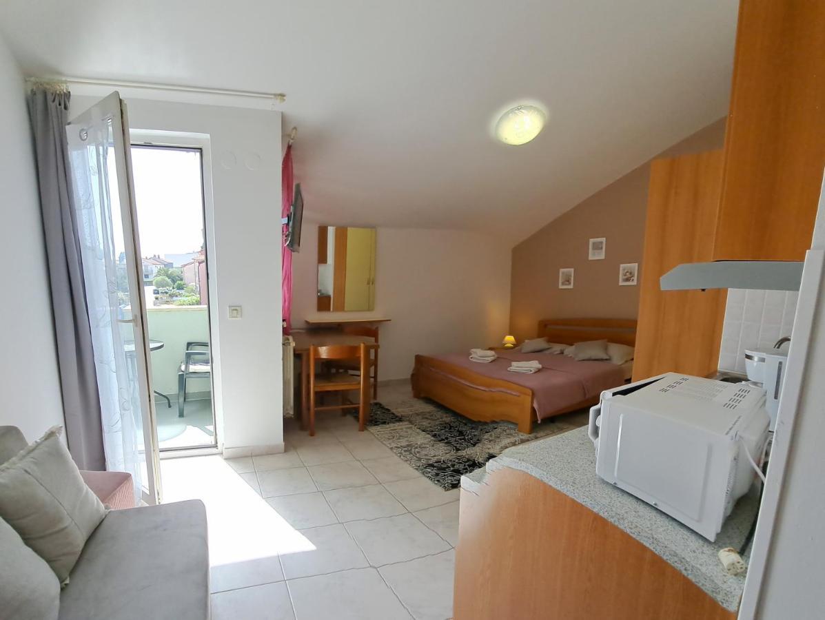 Studio Apartman Olivera Ровінь Екстер'єр фото